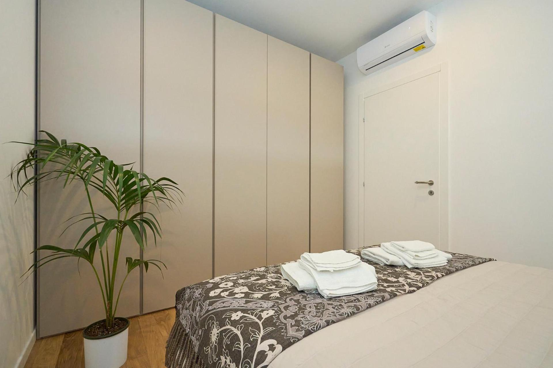 Luxury Design Loft - 20 Minutes From Duomo-Navigli Apartment มิลาน ภายนอก รูปภาพ